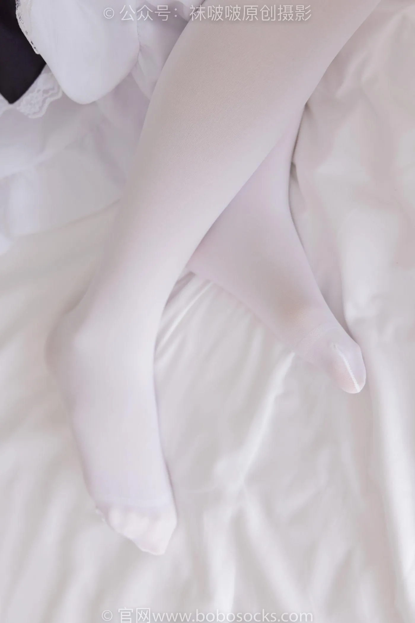 [BoBoSocks袜啵啵]NO.195 小甜豆-黑皮鞋、厚白丝、女仆装 [135P]插图9